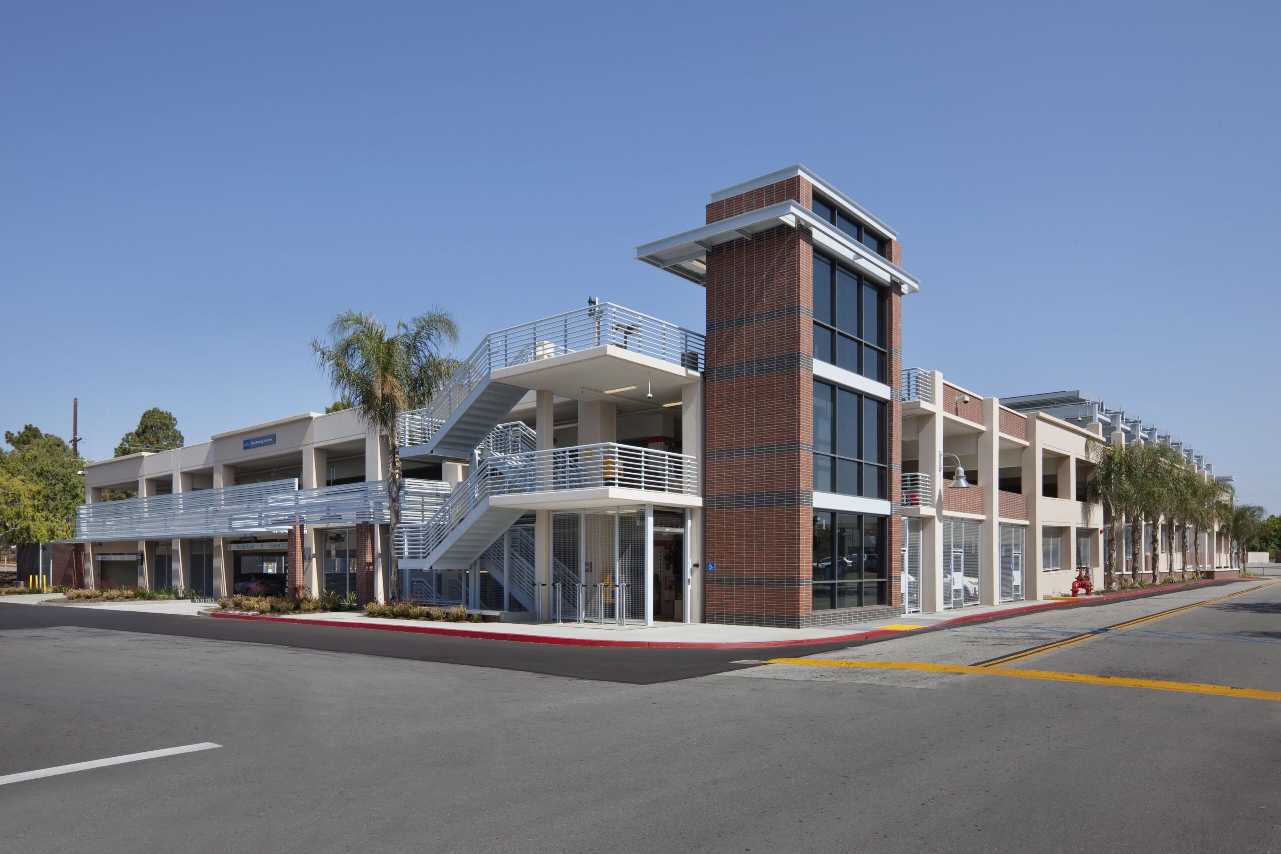 Los Angeles Harbor College Parking Structure