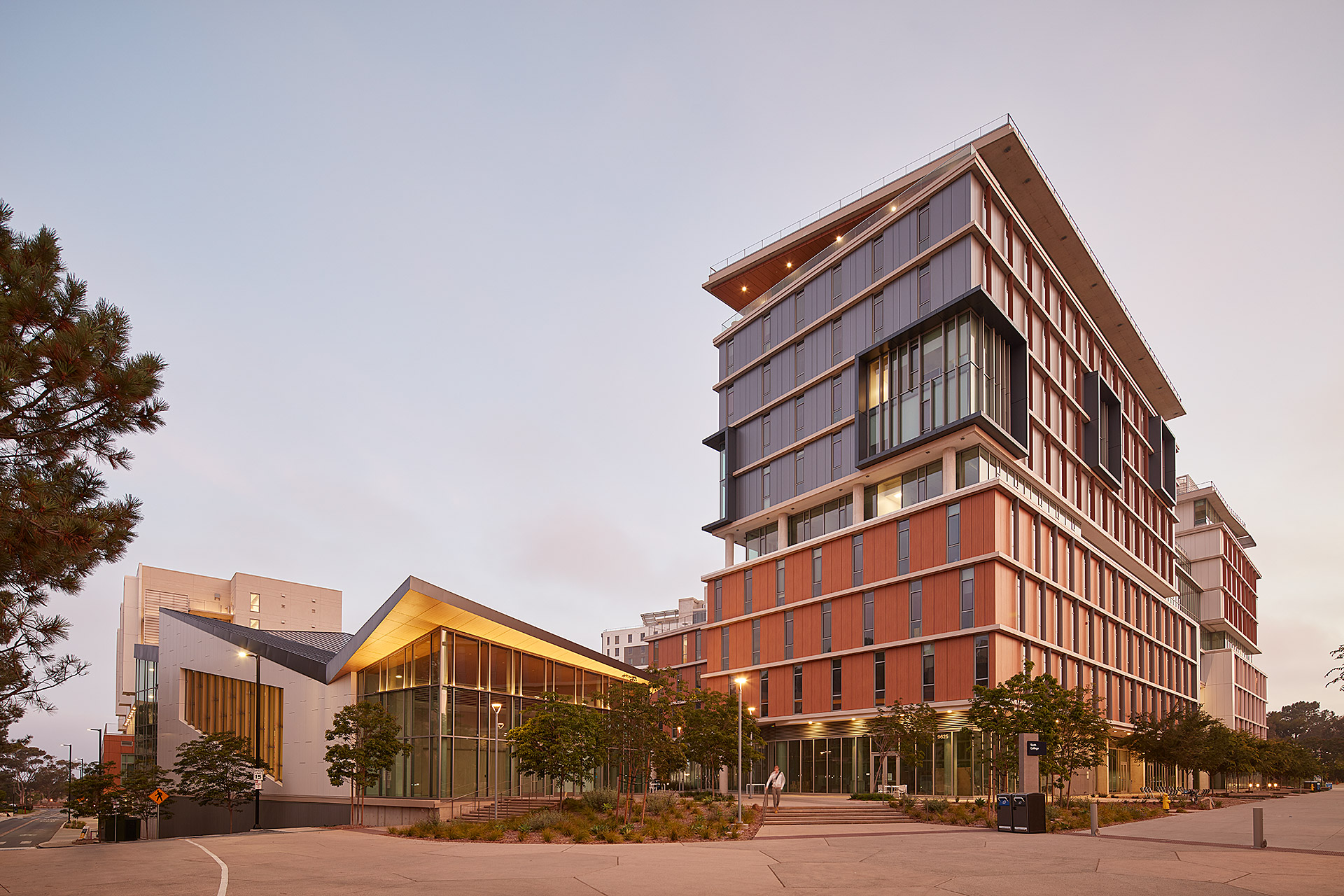 UCSD North Torrey Pines - Ficcadenti Waggoner and Castle Structural Engineers